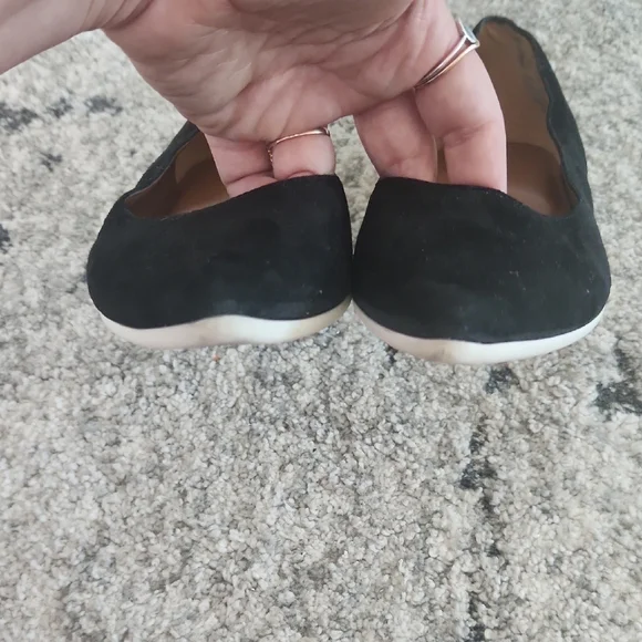 Franco Sarto Dawna Black Flats Sleek Minimalist Design, Size 9 - Picture 5 of 6